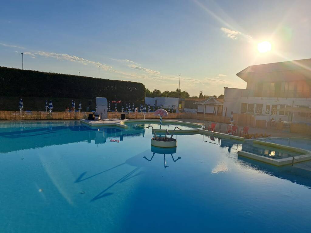 Bar piscina Parabiago