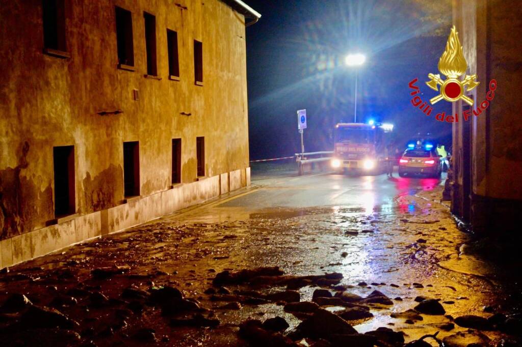 Maltempo in Valtellina, frane ed evacuati