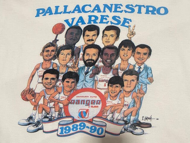 Le magliette con le caricature dei giocatori nella storia della Pallacanestro Varese