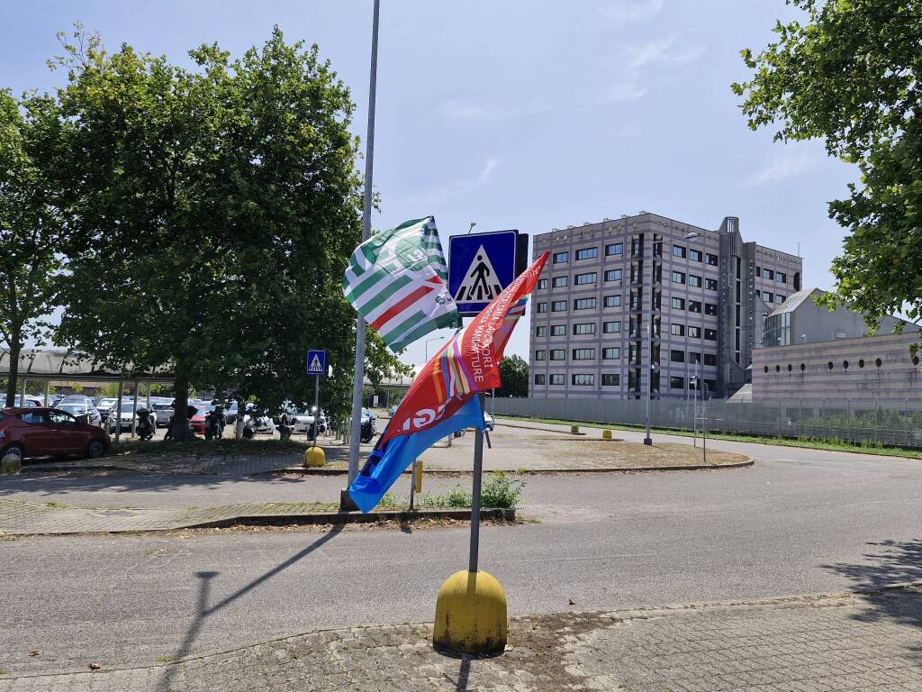 Cento posti di lavoro a rischio alla NMS di Nerviano, inizia lo stato di agitazione