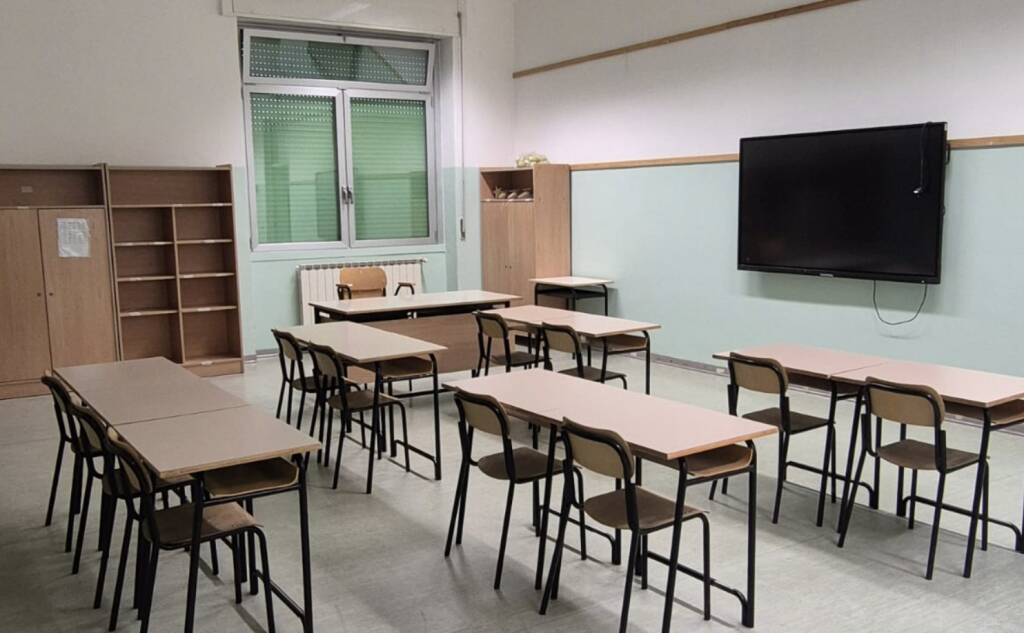 Cinque aule rimesse a nuovo alla scuola Ada Negri di Garbatola grazie ad un progetto di cittadinanza attiva
