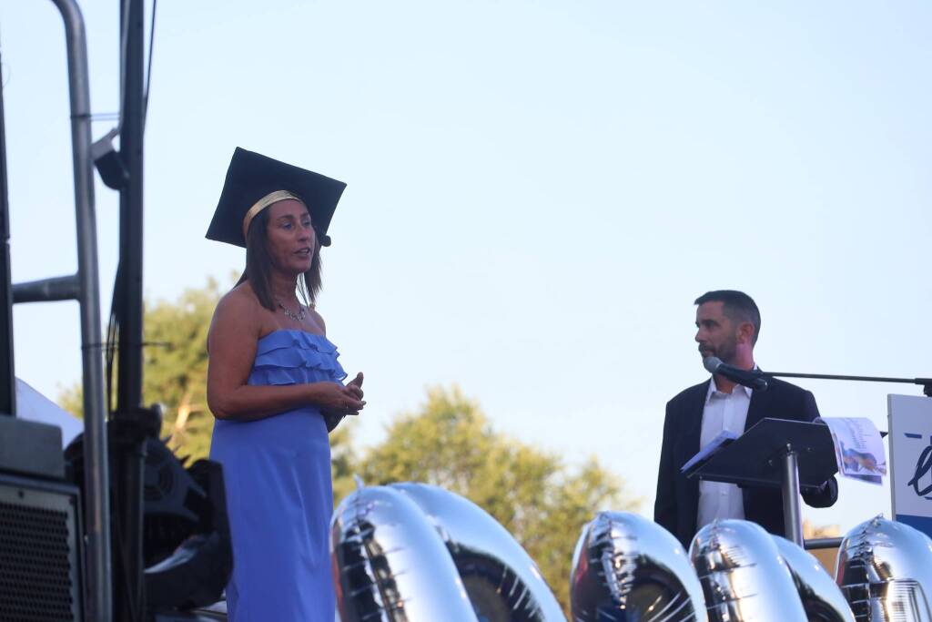 Diploma Day 2025: l'ITE Tosi di Busto Arsizio festeggia i maturandi