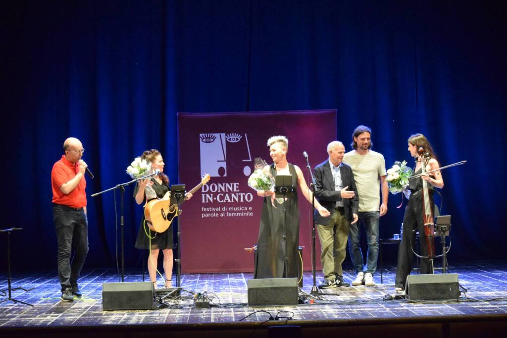 Donne in Canto