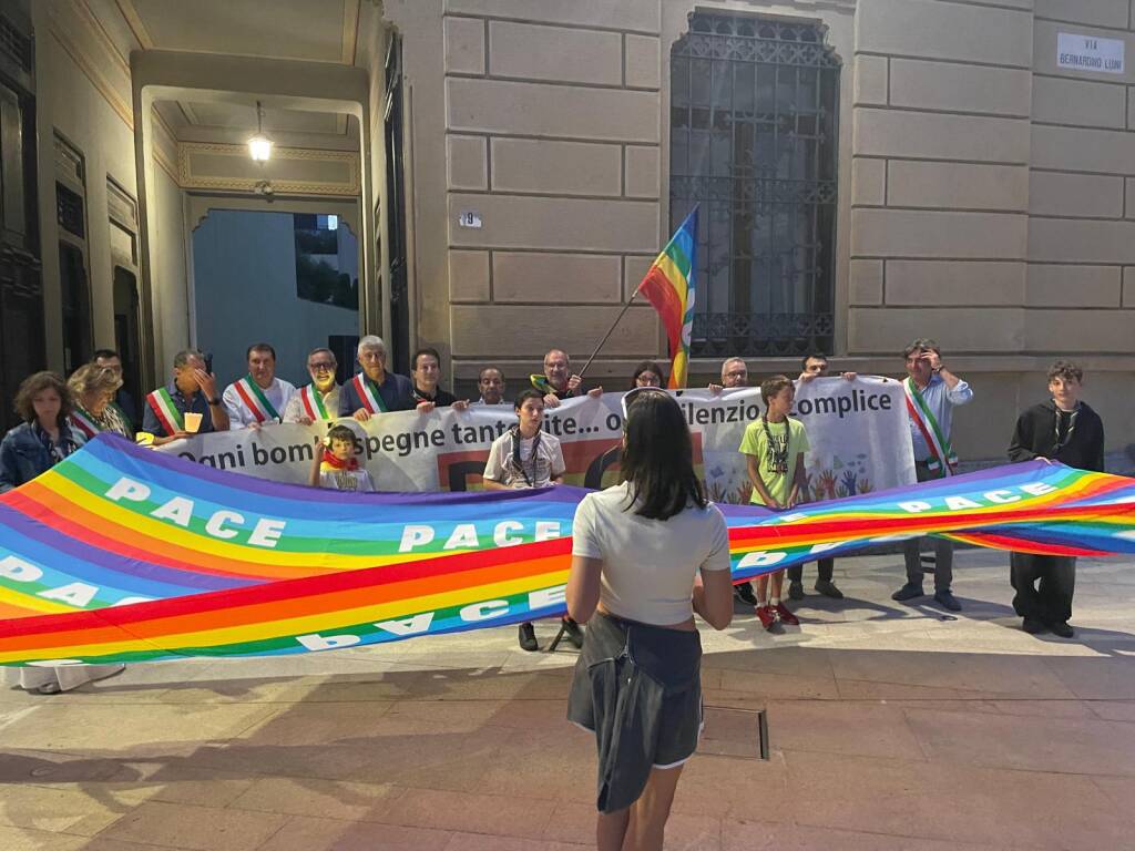 Fiaccolata per la pace