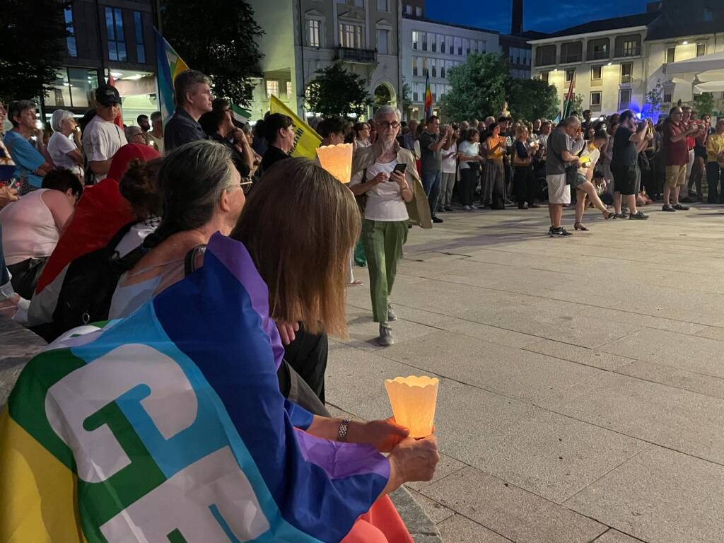 Fiaccolata per la pace