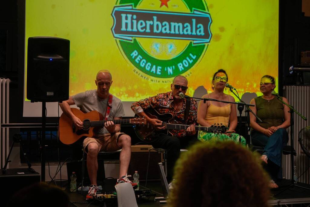 hierbamala materia