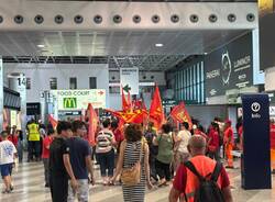 La protesta degli addetti pulizie a Malpensa 