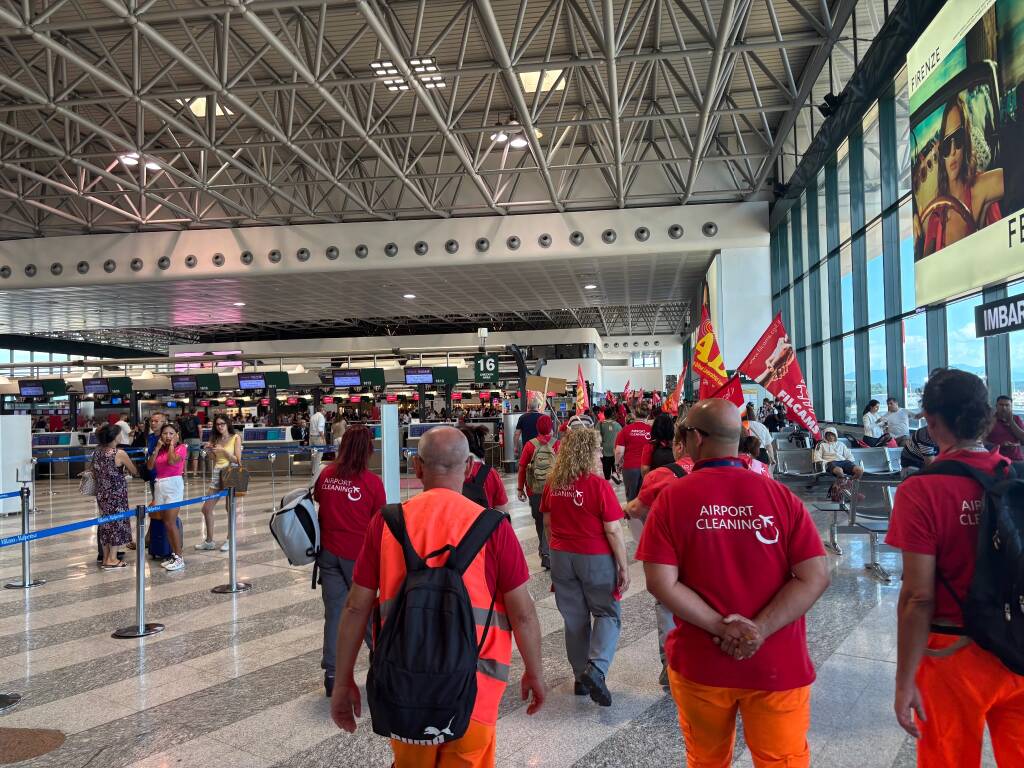 La protesta degli addetti pulizie a Malpensa 