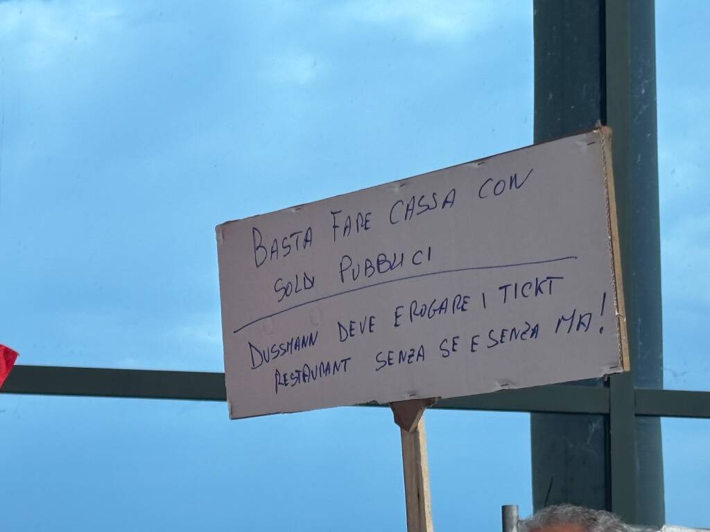 La protesta degli addetti pulizie a Malpensa 
