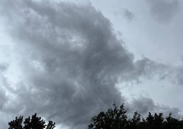 maltempo nuvole