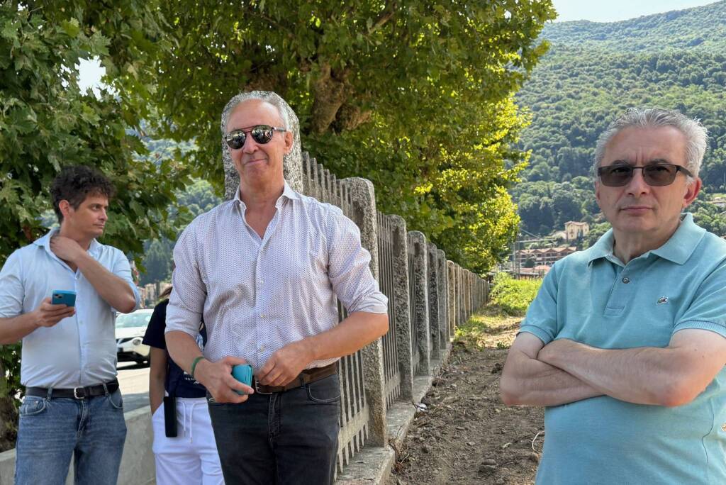 Porto Ceresio - L'inaugurazione della nuova rotatoria