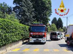 Schianto contro il muro in via Astico a Varese