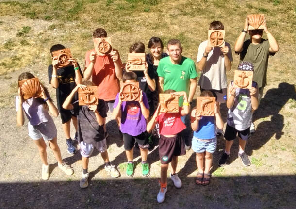 Piccoli scultori crescono a Coquio Trevisago