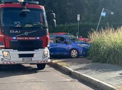 Scontro fra auto in viale Gorizia a Legnano