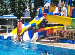 Taglio del nastro per la piscina estiva del centro sportivo Libero Ferrario di Parabiago