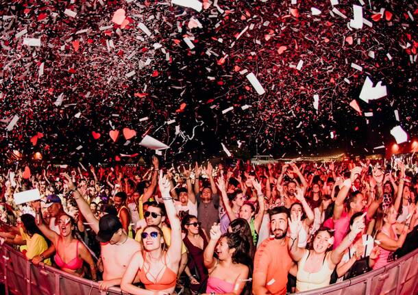 Una "Zarro Night" da sold out chiude l'edizione 2025 del Rugby Sound