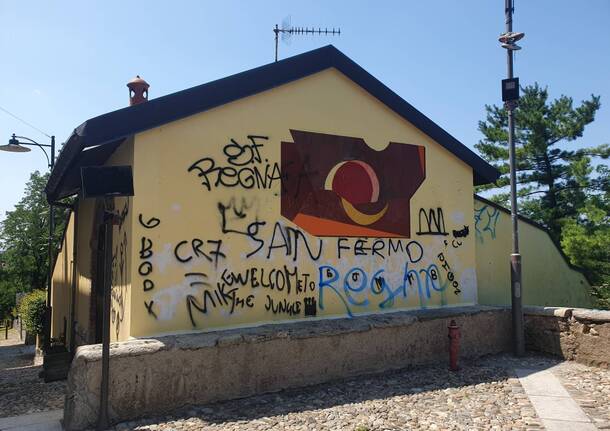 Nuovo atto vandalico al Belvedere di Penasca