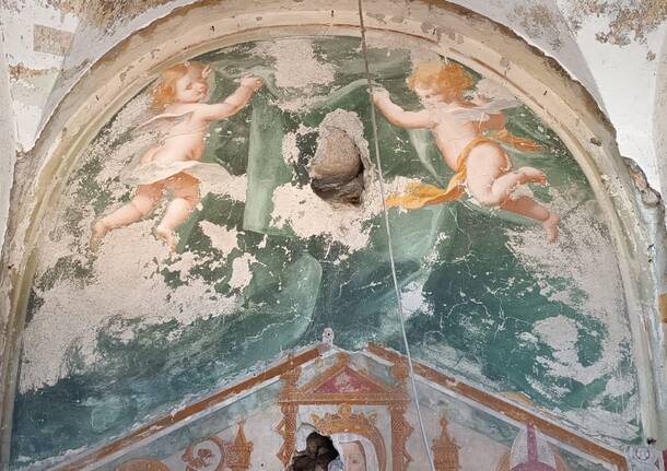 affreschi chiesa bobbiate