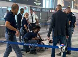 aggressione aeroporto malpensa 20 agosto 2025