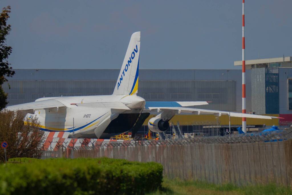 Antonov An-124-100 Ruslan Malpensa