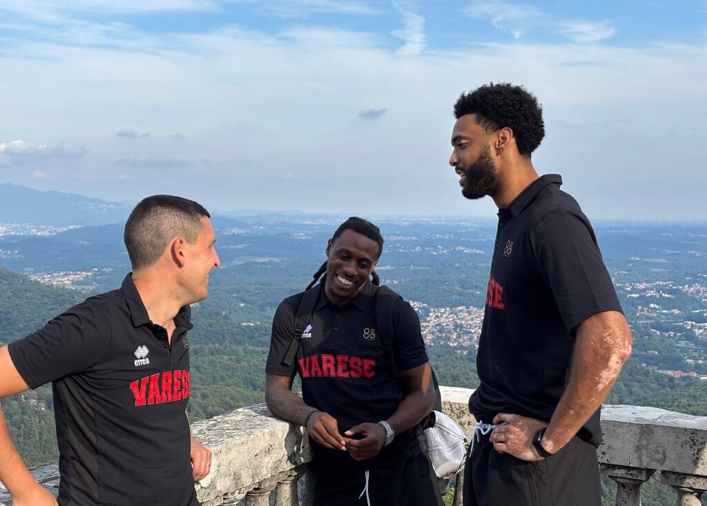 Aperitivo pallacanestro Varese sacro monte