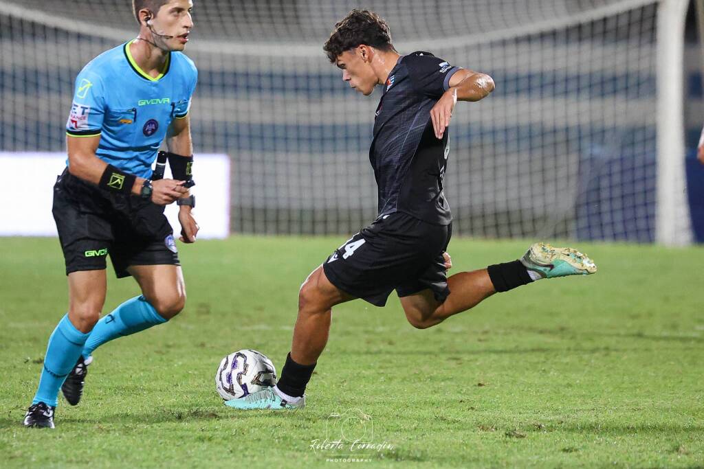 calcio pro patria pro vercelli 2-3
