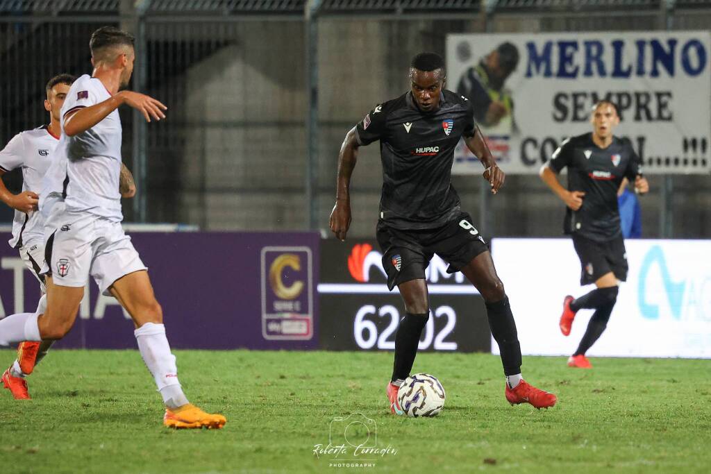 calcio pro patria pro vercelli 2-3