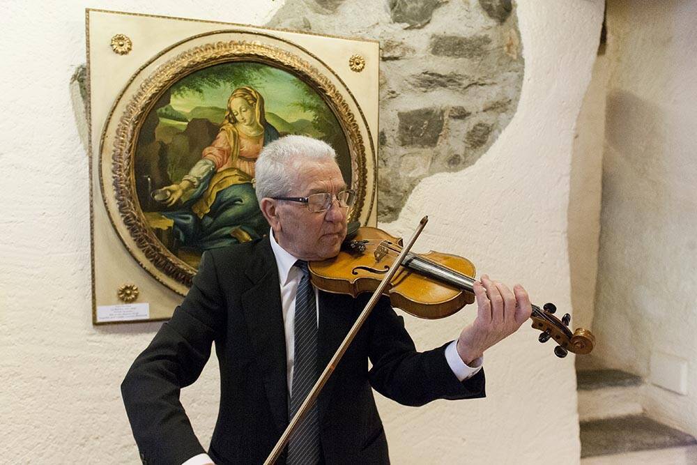 Auguri.