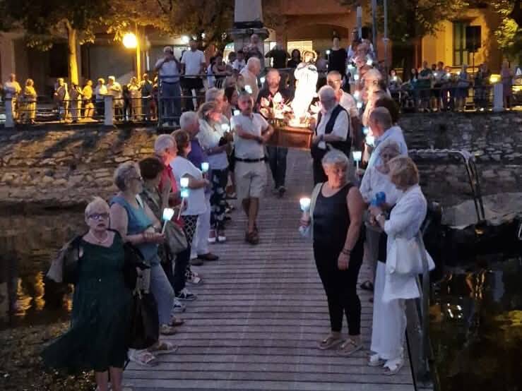 La processione di Sesto Calende