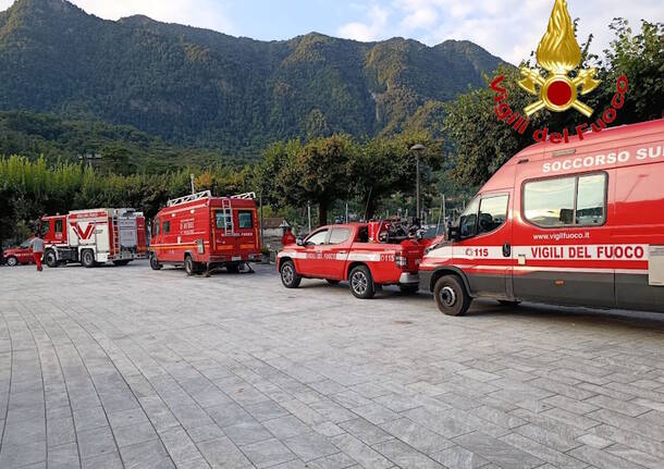 Caldé, proseguono le ricerche del 21enne scomparso nel lago