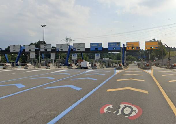 casello autostrada sesto calende vergiate