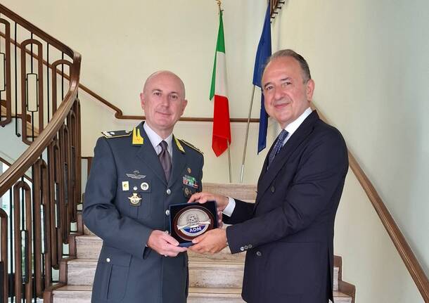 comandante coppola in visita ufficio dogane