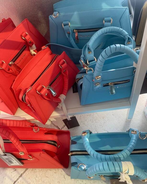 Gli Ambulanti di Forte dei Marmi® colorano il ferragosto di Angera