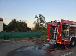 Incendio a Cerro Maggiore 4 agosto 2025 