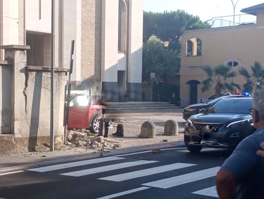 Incidente in via Venegoni a Legnano 