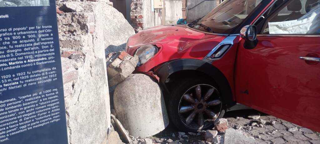 Incidente via Venegoni a Legnano 