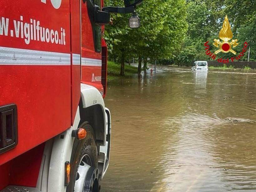 Maltempo in Lombardia, oltre 100 interventi dei Vigili del Fuoco