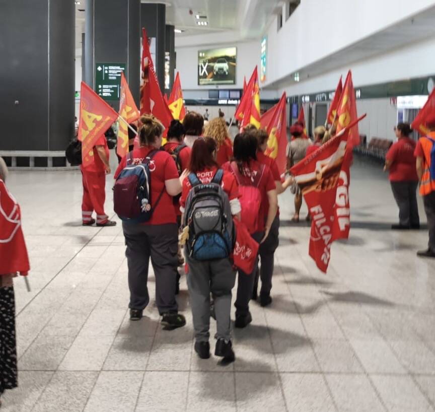 Protesta addetti pulizie malpensa 8 agosto 