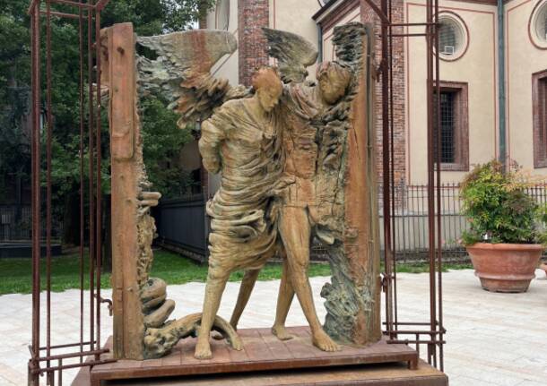 Quattro sculture di Ugo Riva in centro a Legnano