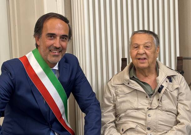 “Taaac!”: Renato Pozzetto è cittadino onorario di Laveno Mombello