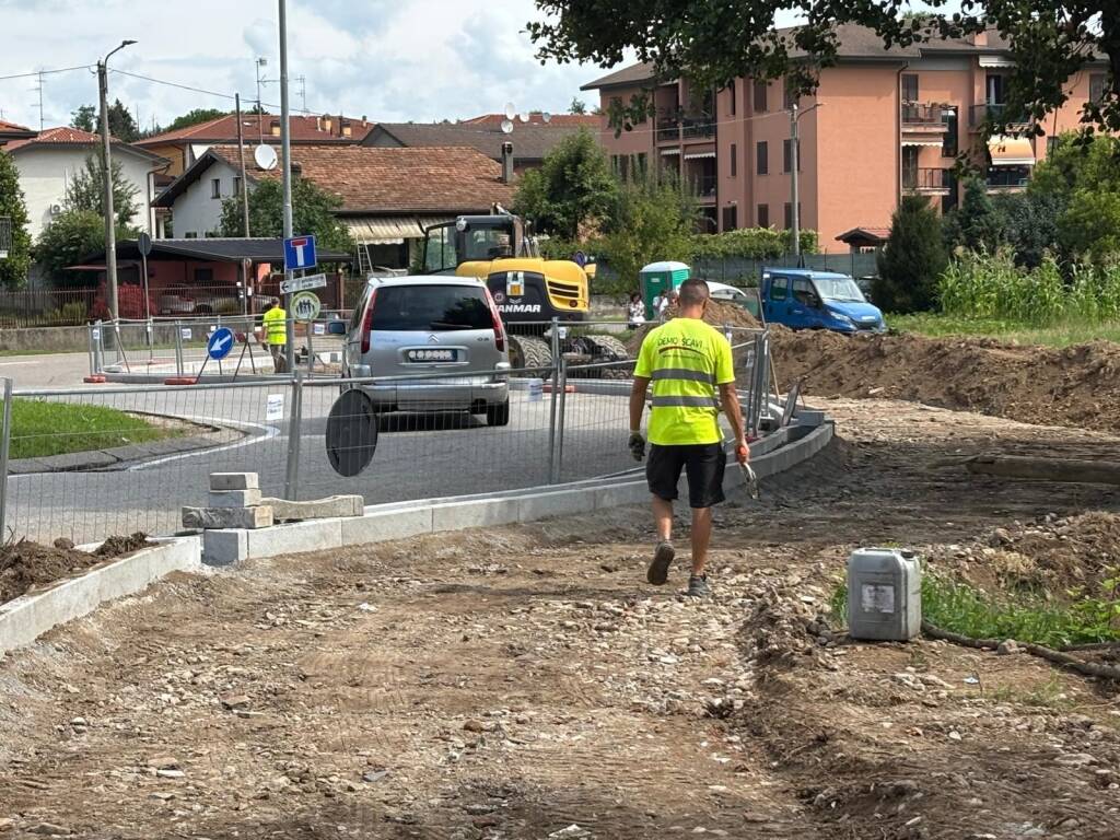 Vedano Olona - Nuovo tratto di ciclabile