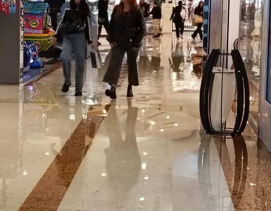 Allagamento centro commerciale iper belforte varese