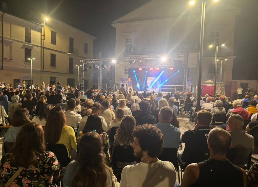 Anastasia Nikic di Lavena Ponte Tresa conquista il 2° posto alla Finale Nazionale di "La Più Bella del Mondo"
