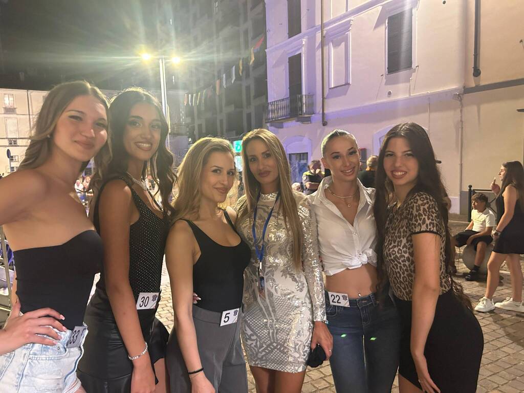 Anastasia Nikic di Lavena Ponte Tresa conquista il 2° posto alla Finale Nazionale di "La Più Bella del Mondo"