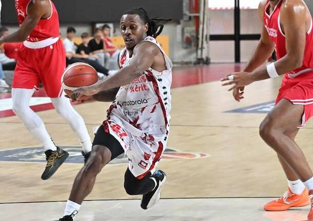 basket pallacanestro varese