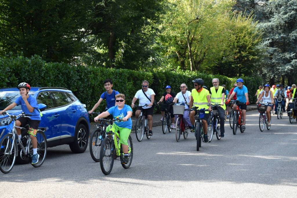 Bicincittà: una biciclettata a Legnano fra intitolazioni, storia e novità come la velostazione