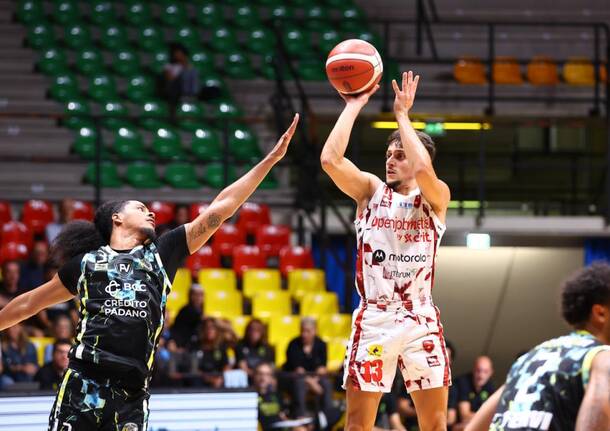 Lombardia Cup: Openjobmetis Varese – Vanoli Cremona 83-88