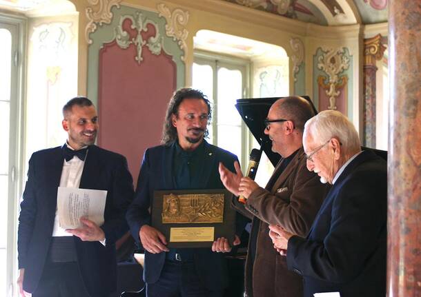 Il tenore Fabio Armiliato a Varese