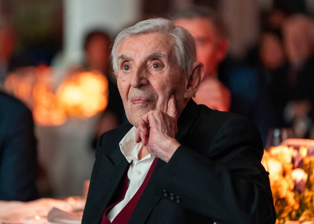 Carlo Barni, il Re d'Italia degli elettrodomestici di Busto Garolfo, festeggia 100 anni