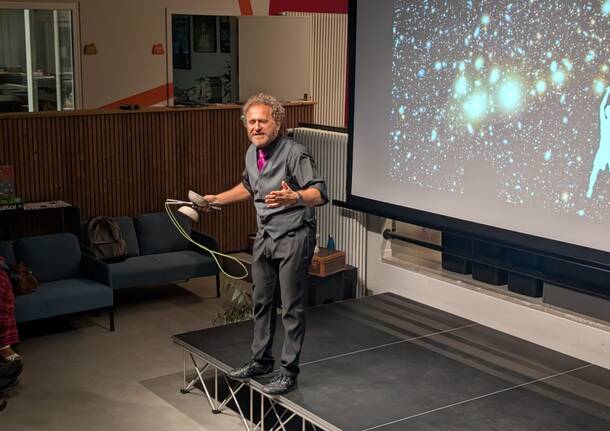 Federico Benuzzi e la Fisica sognante